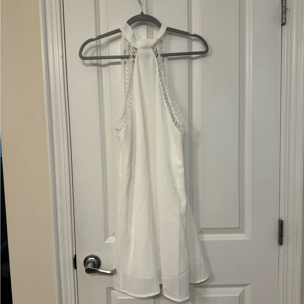 White dress sz Sm NWT